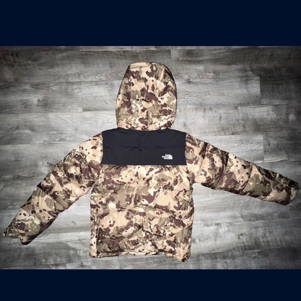 Brand New Nuptse north-face Camo jacket Size Small